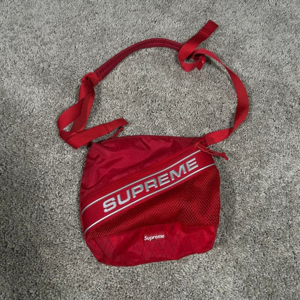 Supreme Red Side Bag Mesh Front Pocket Shoulder Utility Bag Streetwear Gorpcore